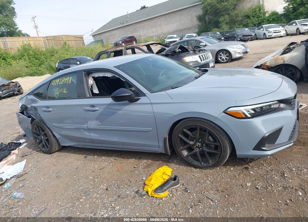 2022 HONDA CIVIC VIN: 19XFL2H88NE011088