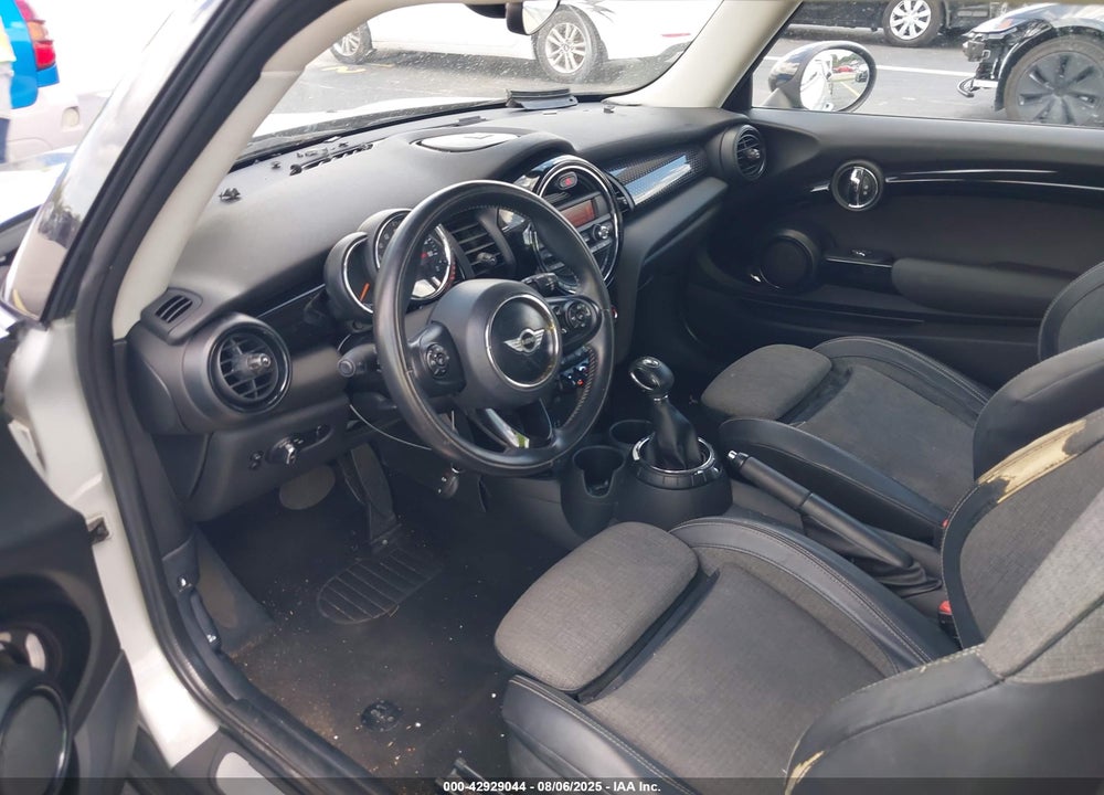 2014 MINI HARDTOP COOPER VIN: WMWXM5C56ET933833