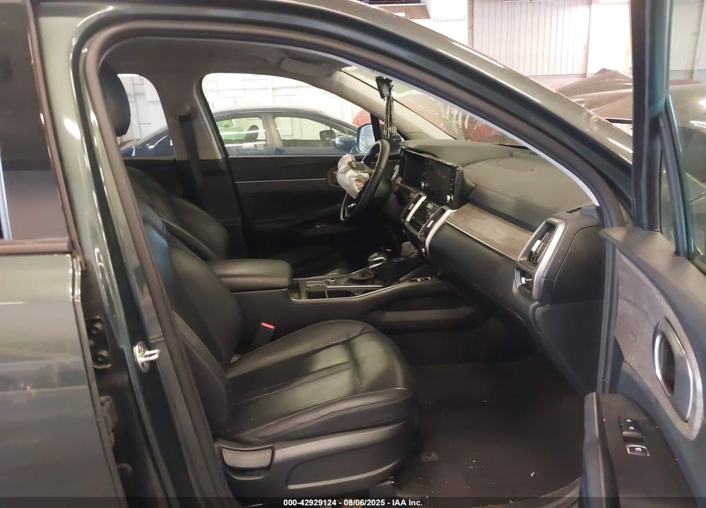 2022 KIA SORENTO VIN: 5XYRLDLC5NG153146