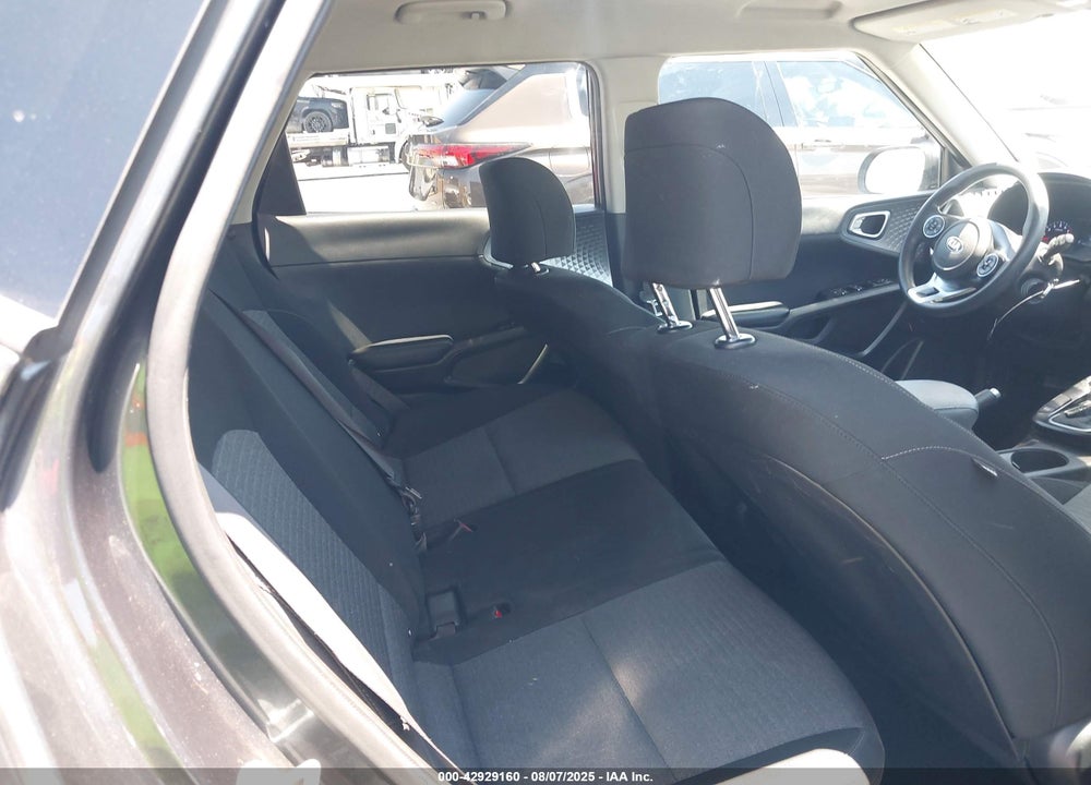 2020 KIA SOUL VIN: KNDJ23AU9L7716991