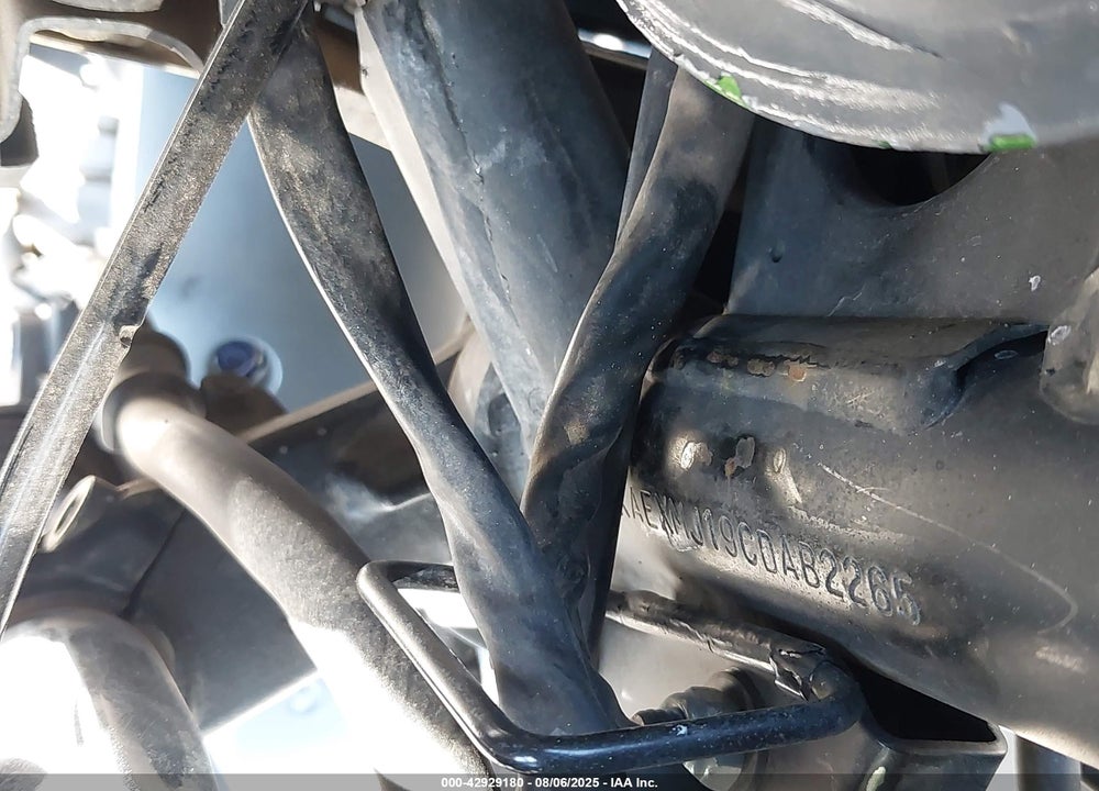 2012 KAWASAKI EX250 J VIN: JKAEXMJ19CDAB2265