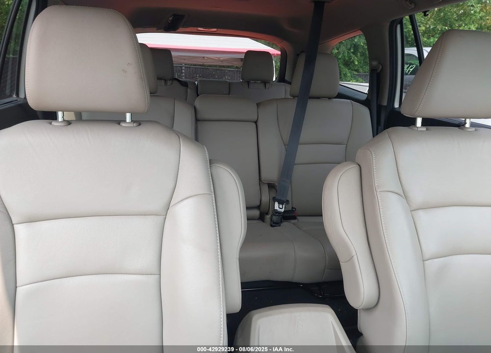 2022 HONDA PILOT VIN: 5FNYF6H56NB009878