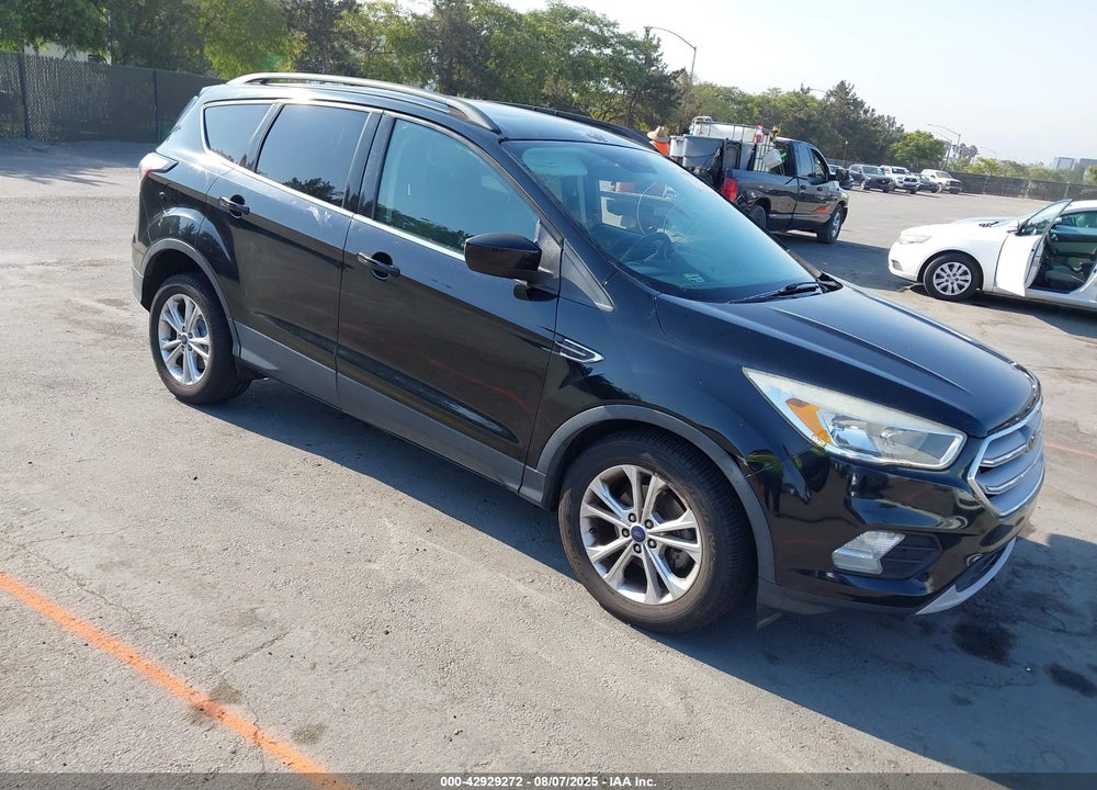 2018 FORD ESCAPE SE VIN: 1FMCU0GD1JUA74057