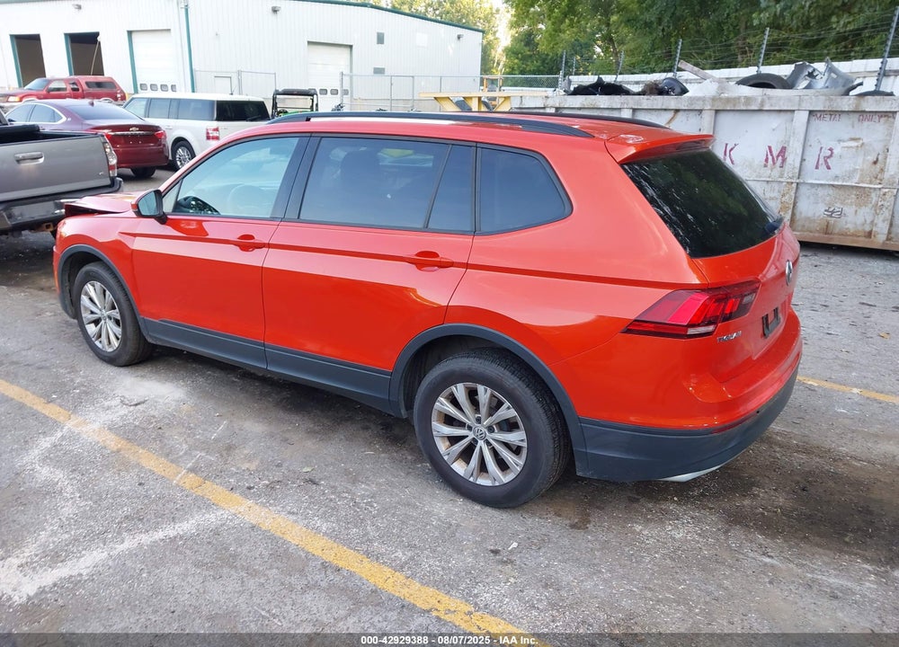 2018 VOLKSWAGEN TIGUAN 2.0T S VIN: 3VV0B7AX8JM074622