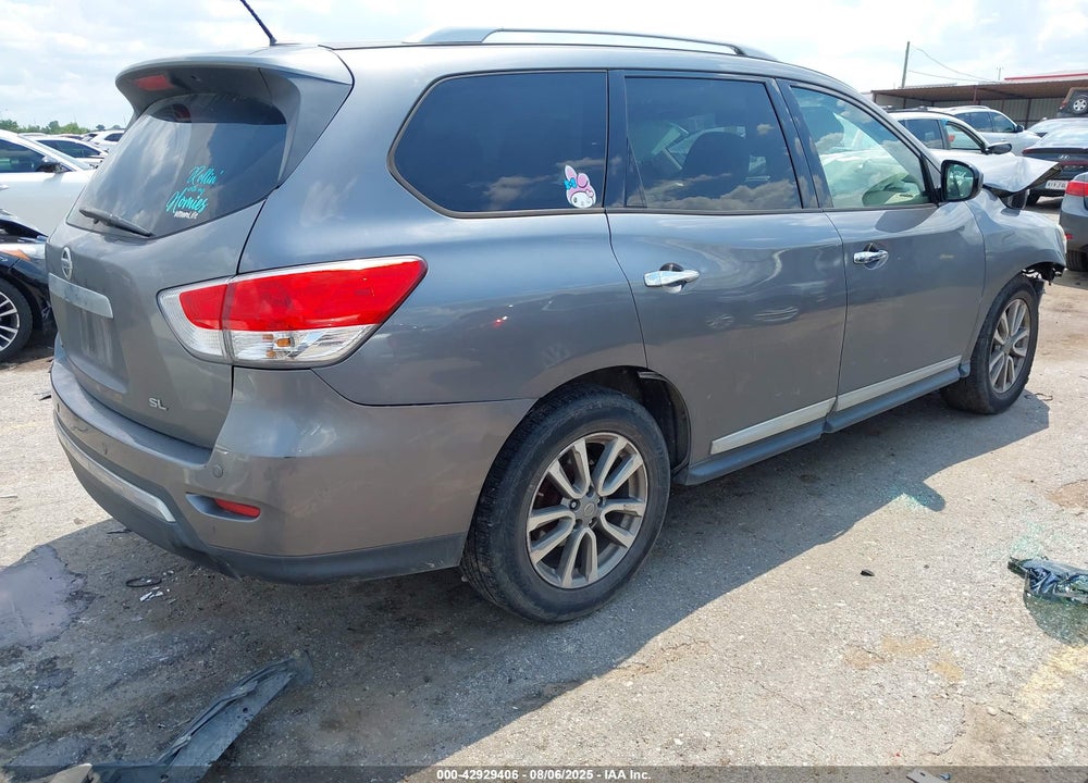 2016 NISSAN PATHFINDER VIN: 5N1AR2MN7GC643042