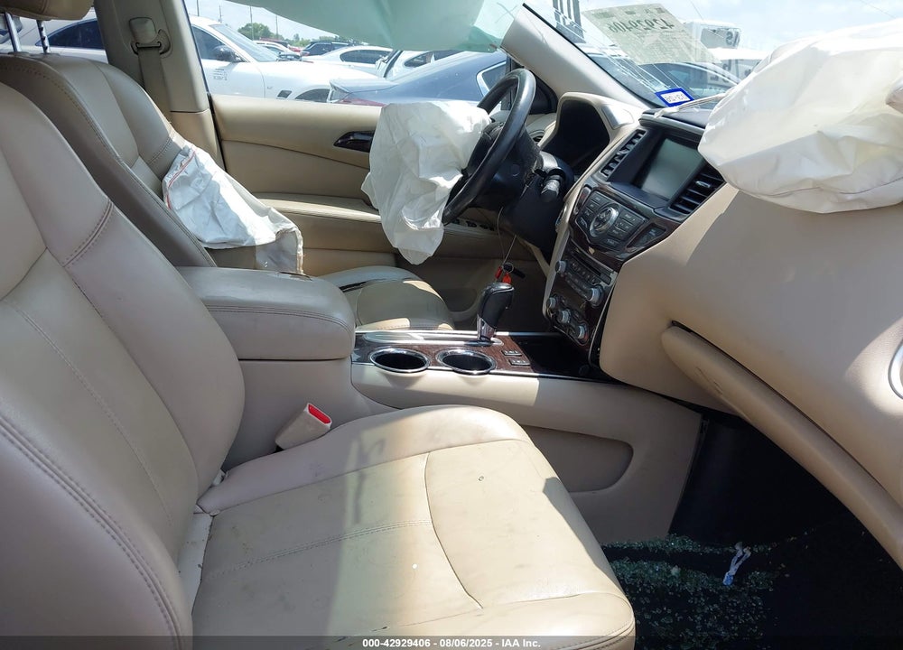 2016 NISSAN PATHFINDER VIN: 5N1AR2MN7GC643042