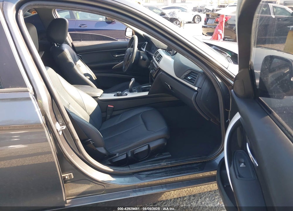 2016 BMW 3 SERIES VIN: WBA8A9C50GK617681