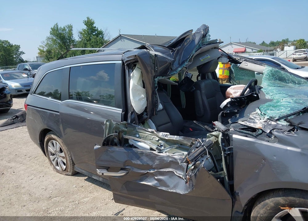 2015 HONDA ODYSSEY EX-L VIN: 5FNRL5H69FB124850
