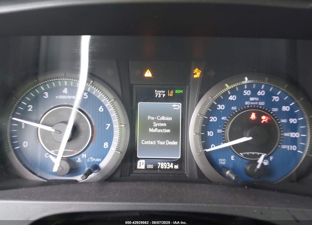2018 TOYOTA SIENNA XLE 8 PASSENGER VIN: 5TDYZ3DC1JS958383