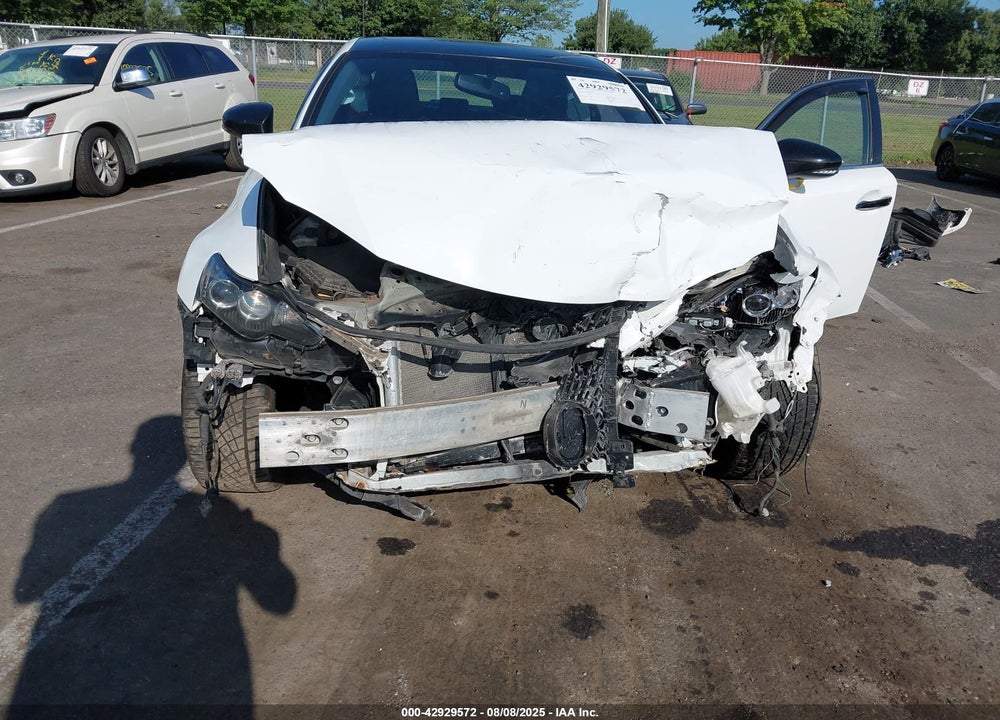 2015 LEXUS IS 250 CRAFTED LINE VIN: JTHCF1D25F5020297