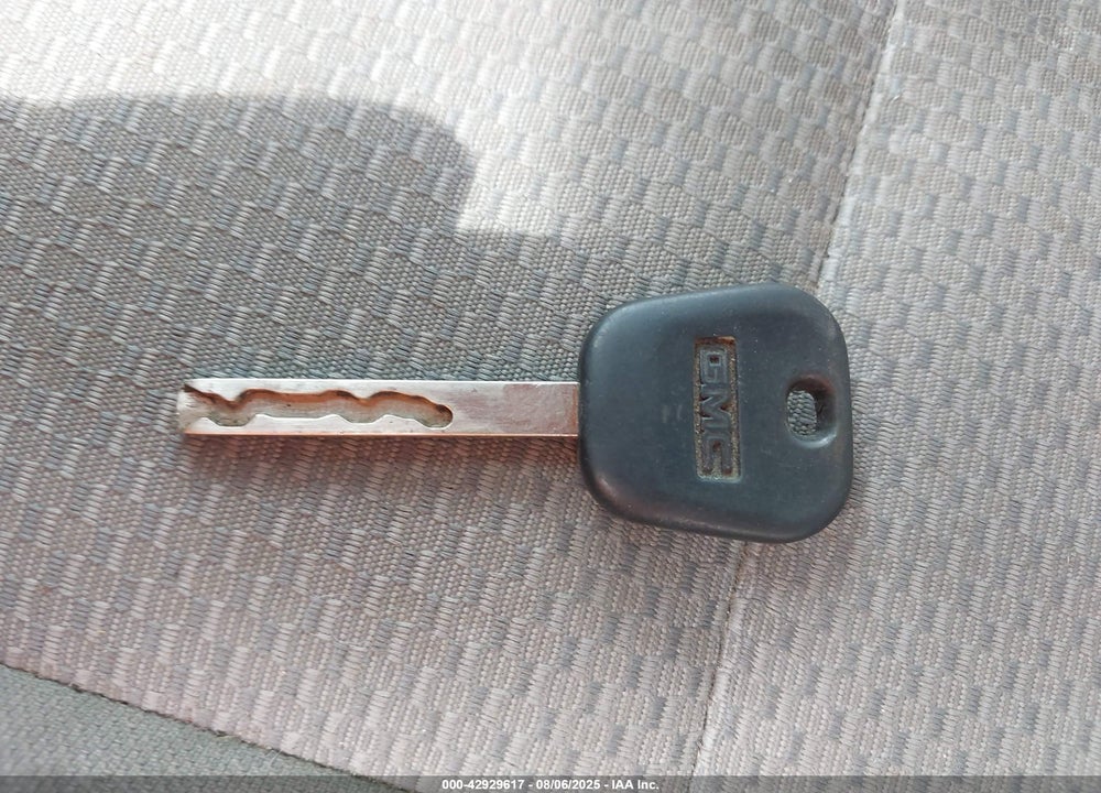 2015 GMC SIERRA 1500 VIN: 1GTN2TEC6FZ415011