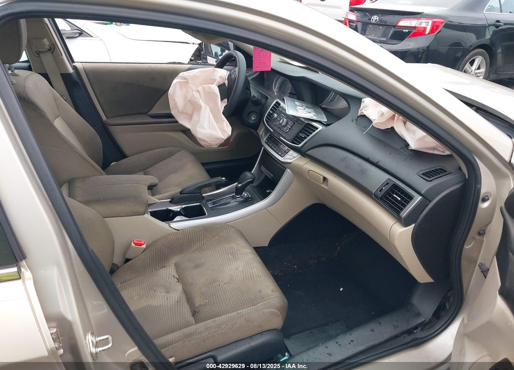 2015 HONDA ACCORD VIN: 1HGCR2F32FA065081