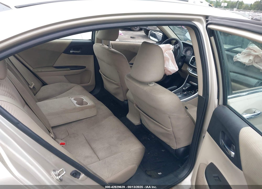 2015 HONDA ACCORD VIN: 1HGCR2F32FA065081