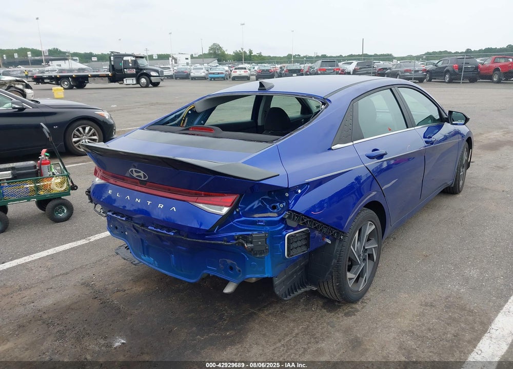 2024 HYUNDAI ELANTRA VIN: KMHLS4DG4RU780530