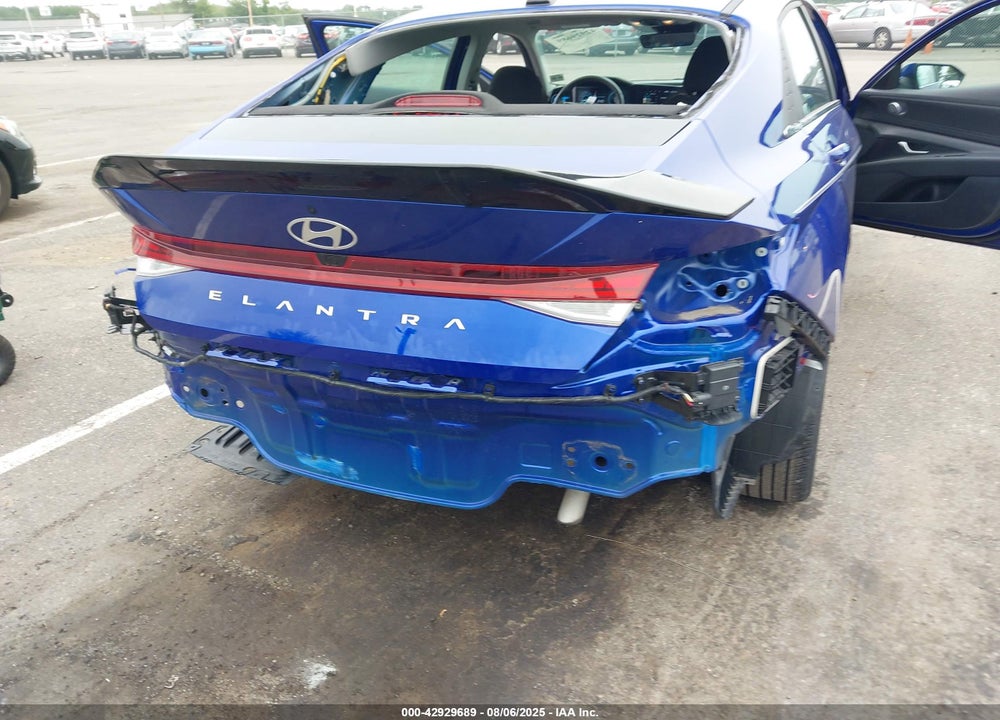 2024 HYUNDAI ELANTRA VIN: KMHLS4DG4RU780530
