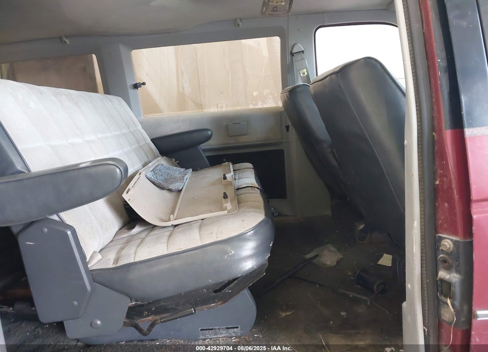 1985 PLYMOUTH VOYAGER SE VIN: 2P4FH41C2FR348380