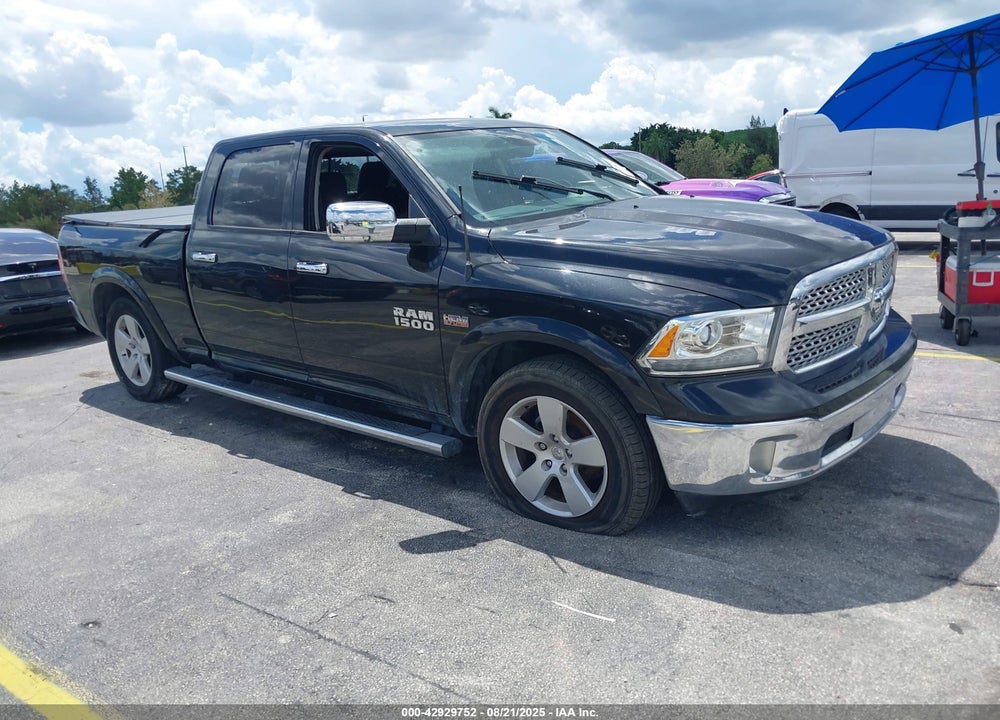 2017 RAM 1500 LARAM VIN: 1C6RR6VTXHS855007
