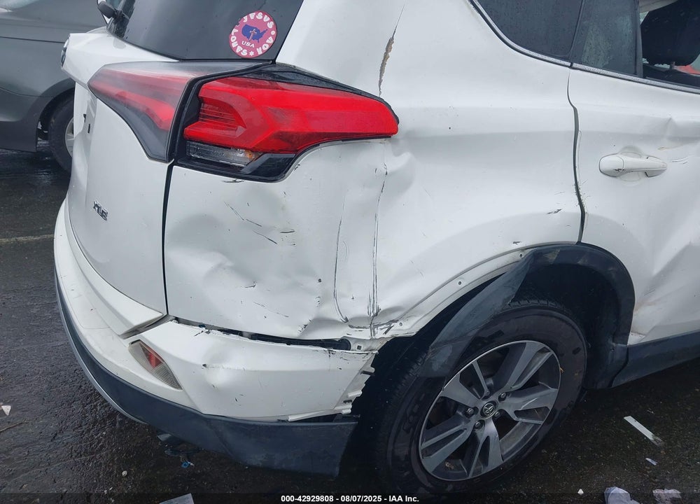 2017 TOYOTA RAV4 VIN: JTMWFREV3HJ102061