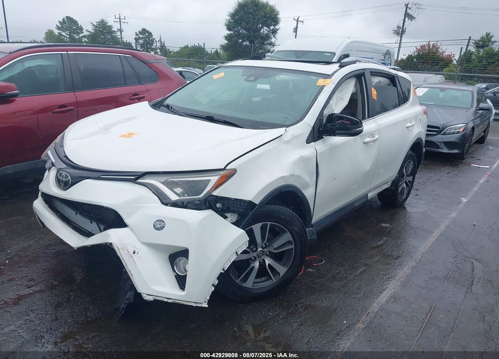 2017 TOYOTA RAV4 VIN: JTMWFREV3HJ102061