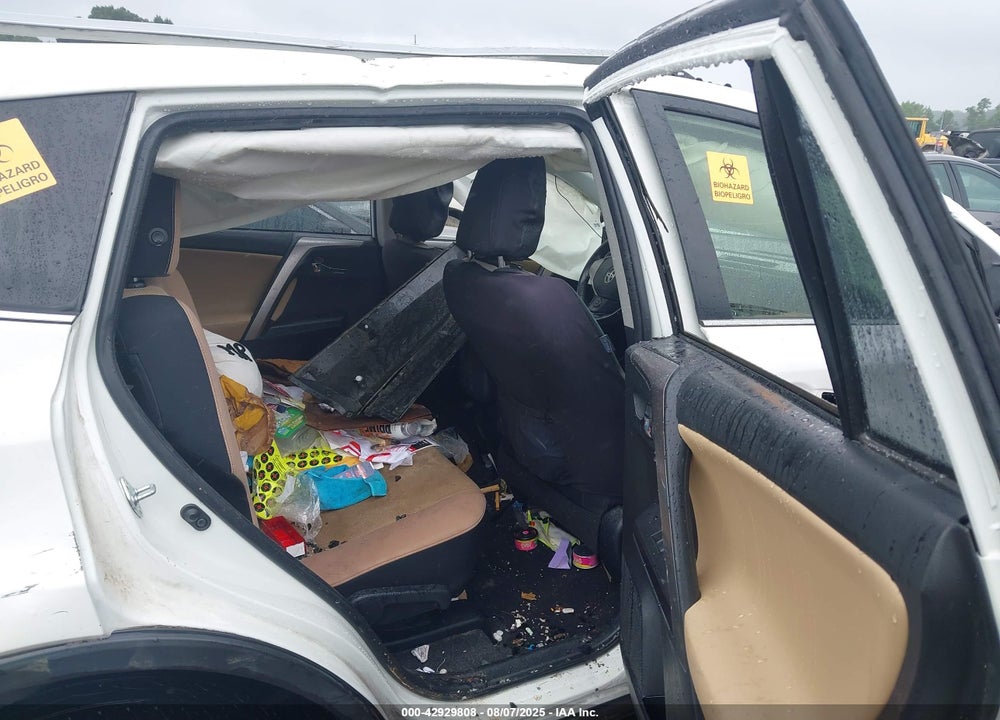 2017 TOYOTA RAV4 VIN: JTMWFREV3HJ102061