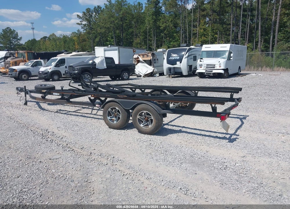 2023 WHITE RIVER MARINE GROUP MARINE GROUP VIN: 7J513CR24PB001235