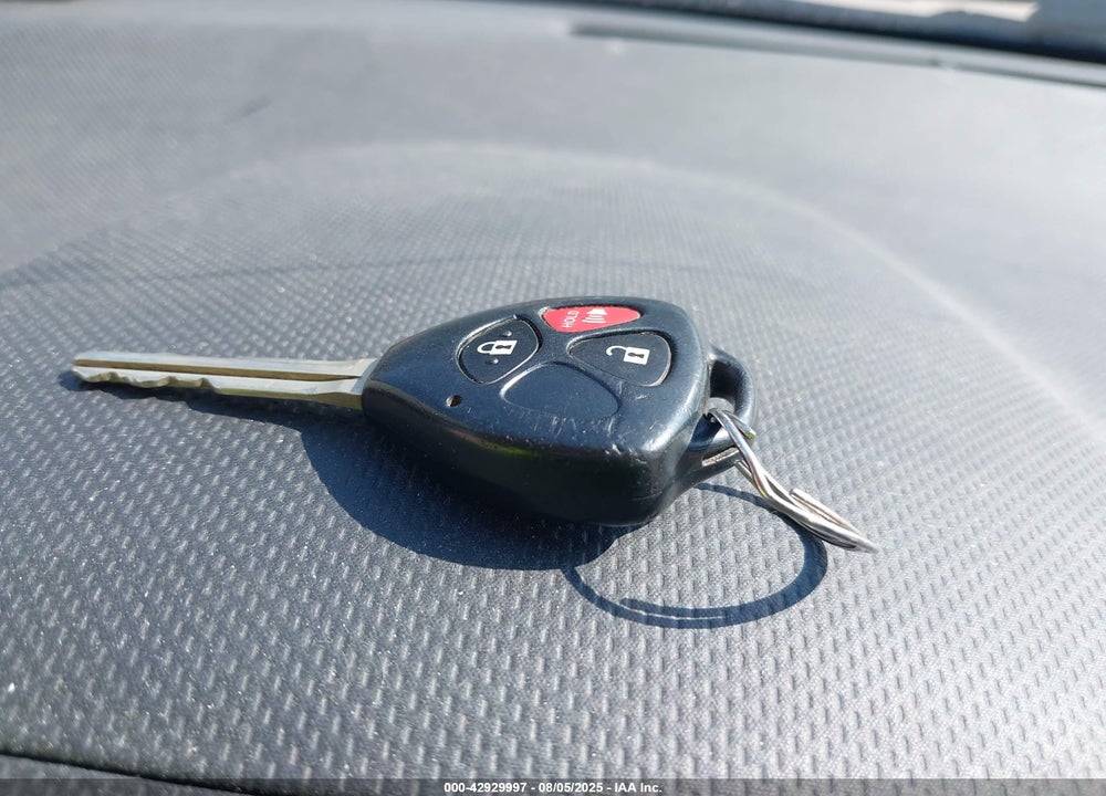2008 SCION XD VIN: JTKKU10488J027662