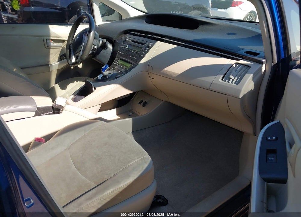 2011 TOYOTA PRIUS VIN: JTDKN3DU6B0268353