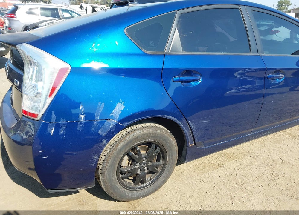 2011 TOYOTA PRIUS VIN: JTDKN3DU6B0268353