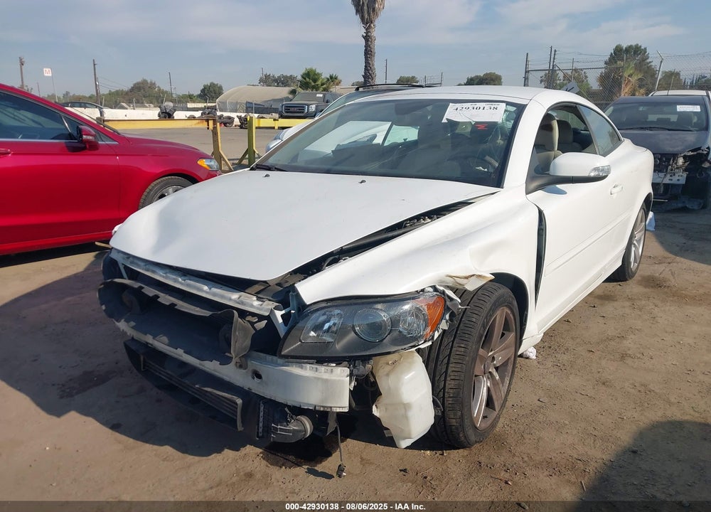 2010 VOLVO C70 VIN: YV1672MC5AJ090645