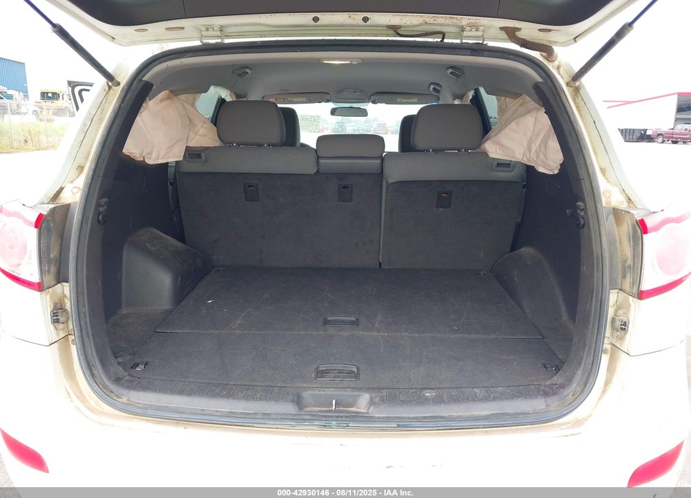 2010 HYUNDAI SANTA FE GLS VIN: 5NMSGDAB2AH359508