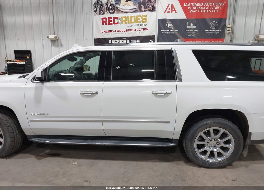 2016 GMC YUKON XL VIN: 1GKS2HKJXGR403033