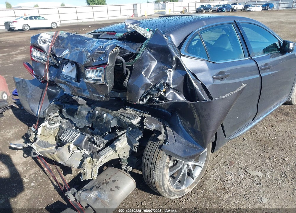 2018 ACURA TLX VIN: 19UUB3F56JA000159