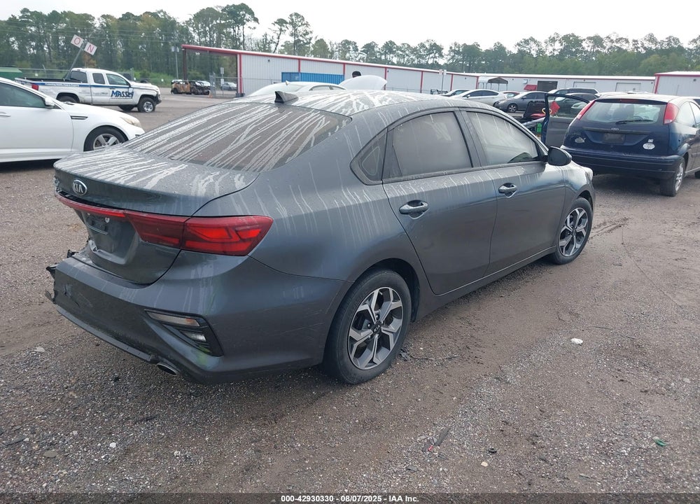 2019 KIA FORTE LXS VIN: 3KPF24AD0KE078091