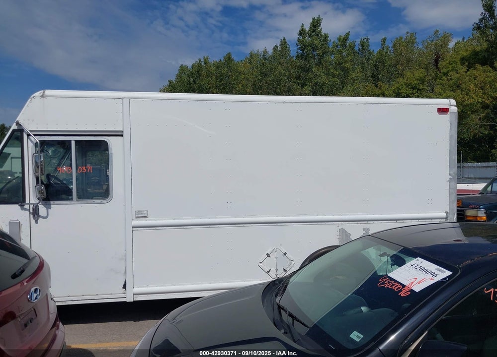 2007 FORD E-350 STRIPPED VIN: 1FCKE39L27DA68294