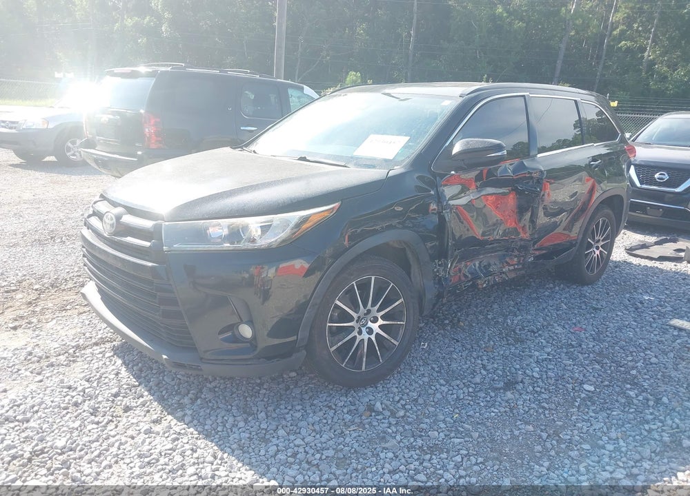2017 TOYOTA HIGHLANDER SE VIN: 5TDKZRFHXHS520893