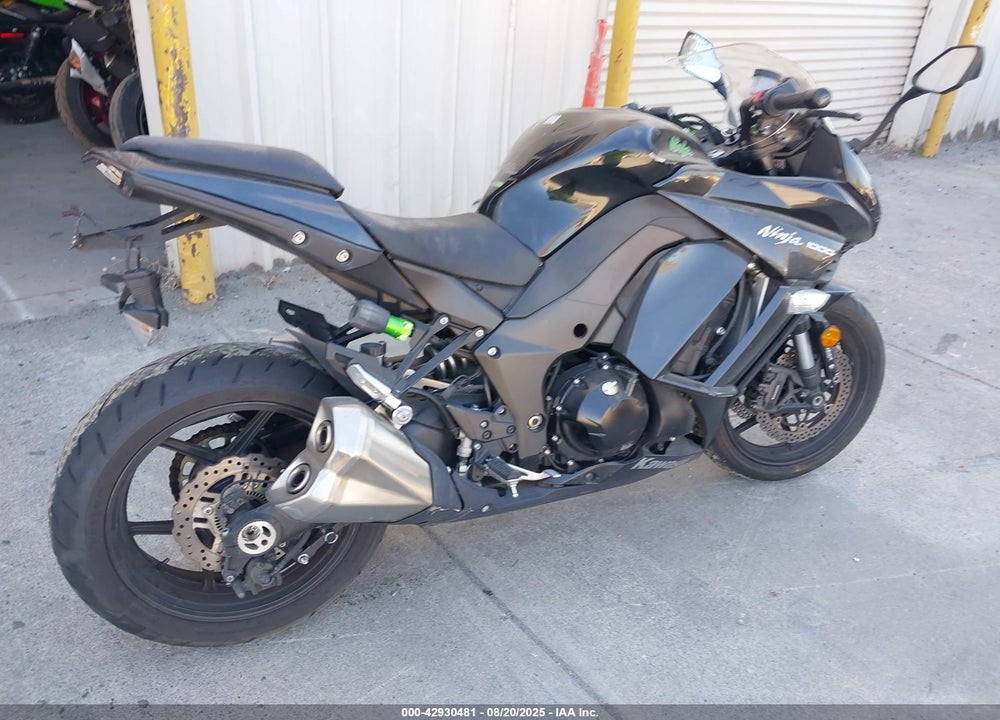 2015 KAWASAKI ZX1000 M VIN: JKAZXCM1XFA005405