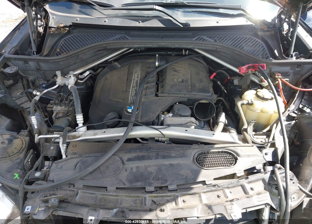 2017 BMW X5 VIN: 5UXKR2C38H0X04425