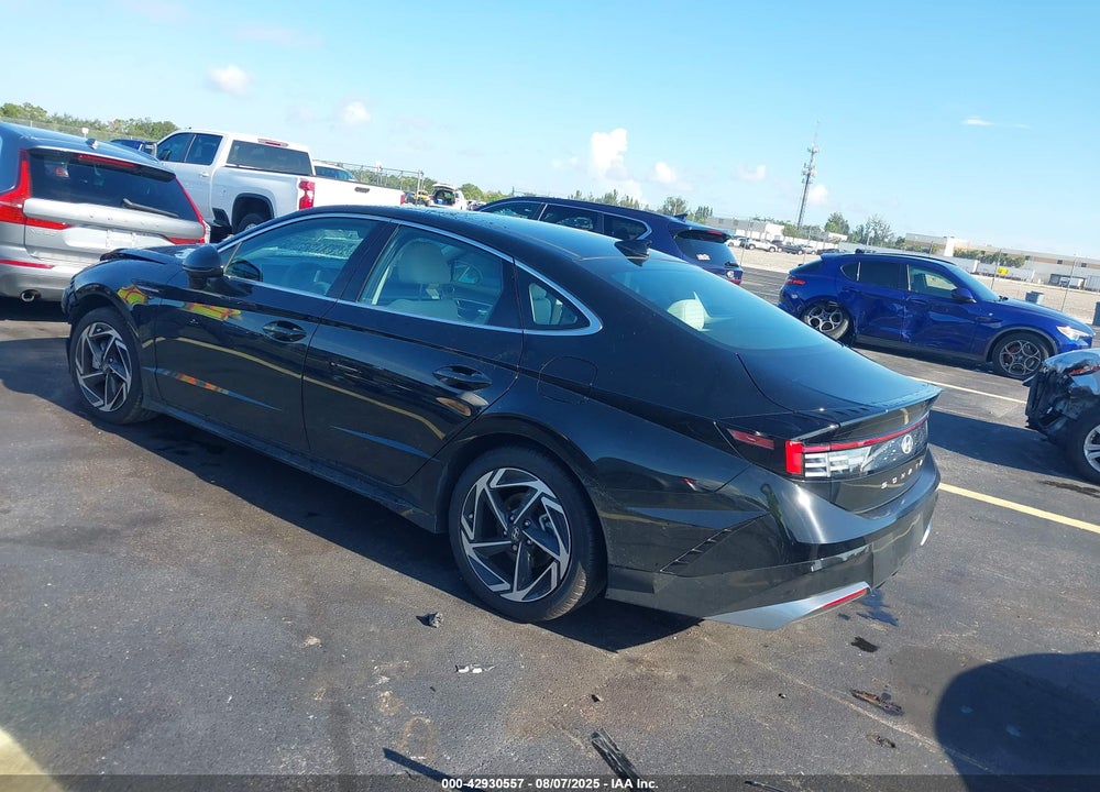 2025 HYUNDAI SONATA VIN: KMHL14JA2SA495965