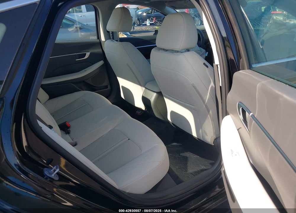 2025 HYUNDAI SONATA VIN: KMHL14JA2SA495965