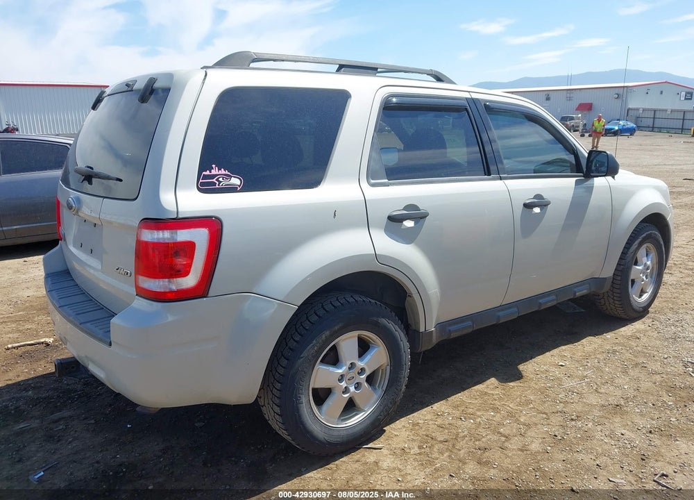 2009 FORD ESCAPE VIN: 1FMCU93G39KA10324