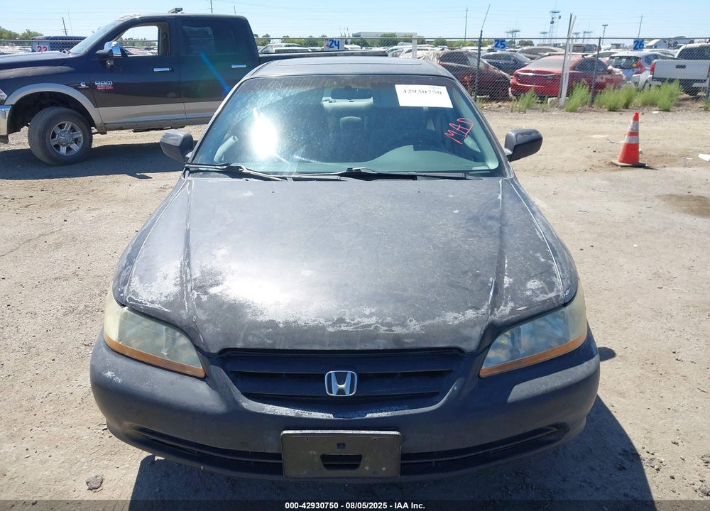 2002 HONDA ACCORD 2.3 SE VIN: 1HGCG56702A112502