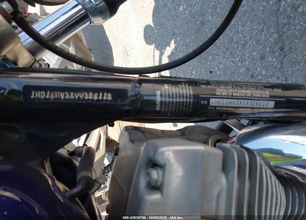 2000 HARLEY-DAVIDSON FXD VIN: 1HD1GHV3XYY326112