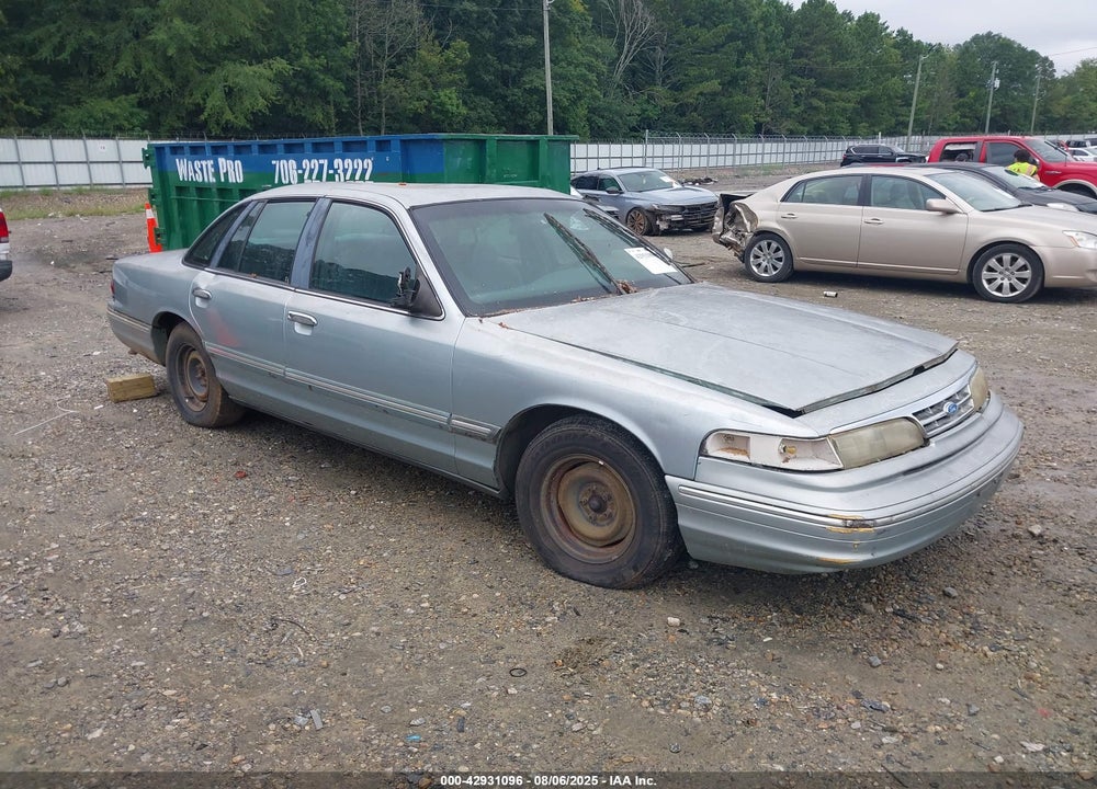 1996 FORD CROWN VICTORIA VIN: 2FALP73W5TX215614