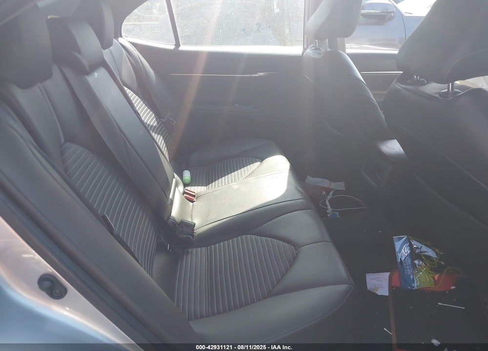 2021 TOYOTA CAMRY VIN: 4T1G11AK5MU552122