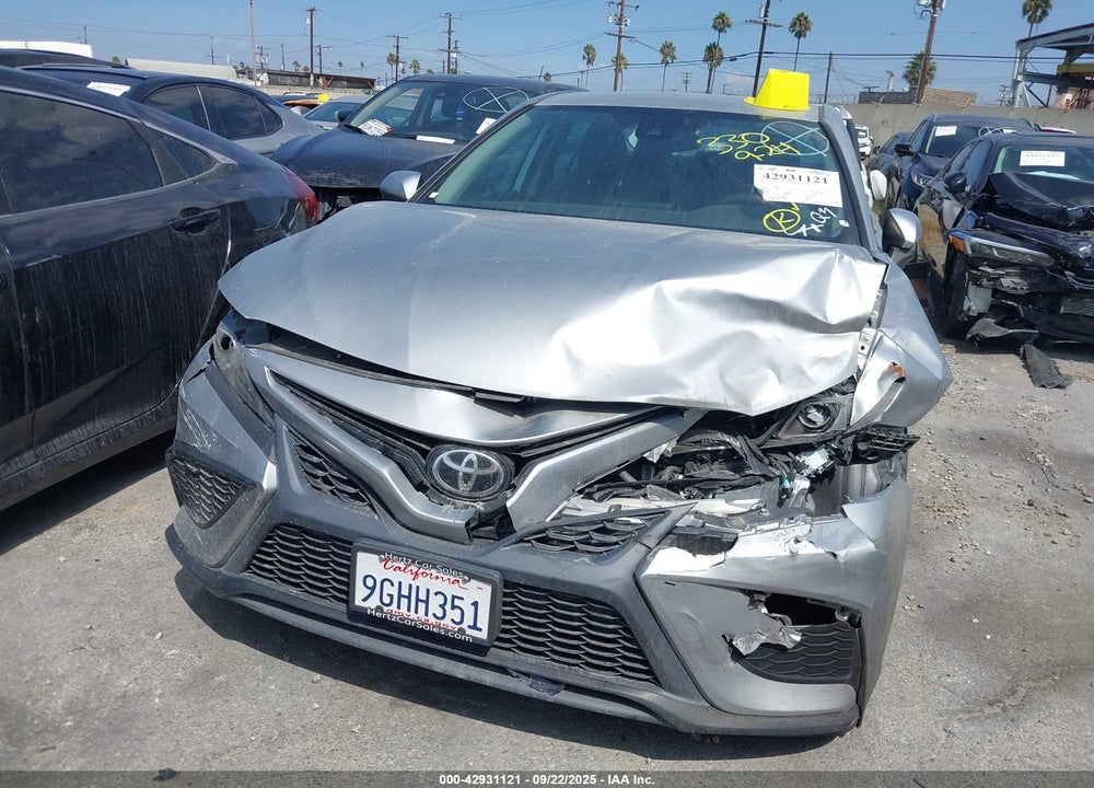 2021 TOYOTA CAMRY VIN: 4T1G11AK5MU552122