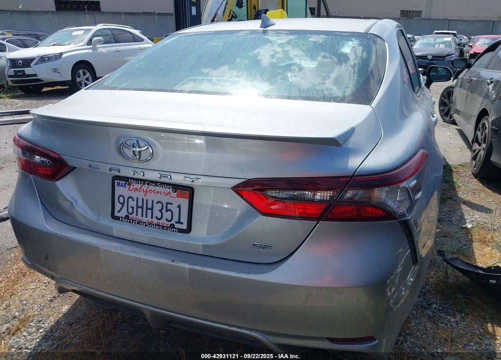 2021 TOYOTA CAMRY VIN: 4T1G11AK5MU552122