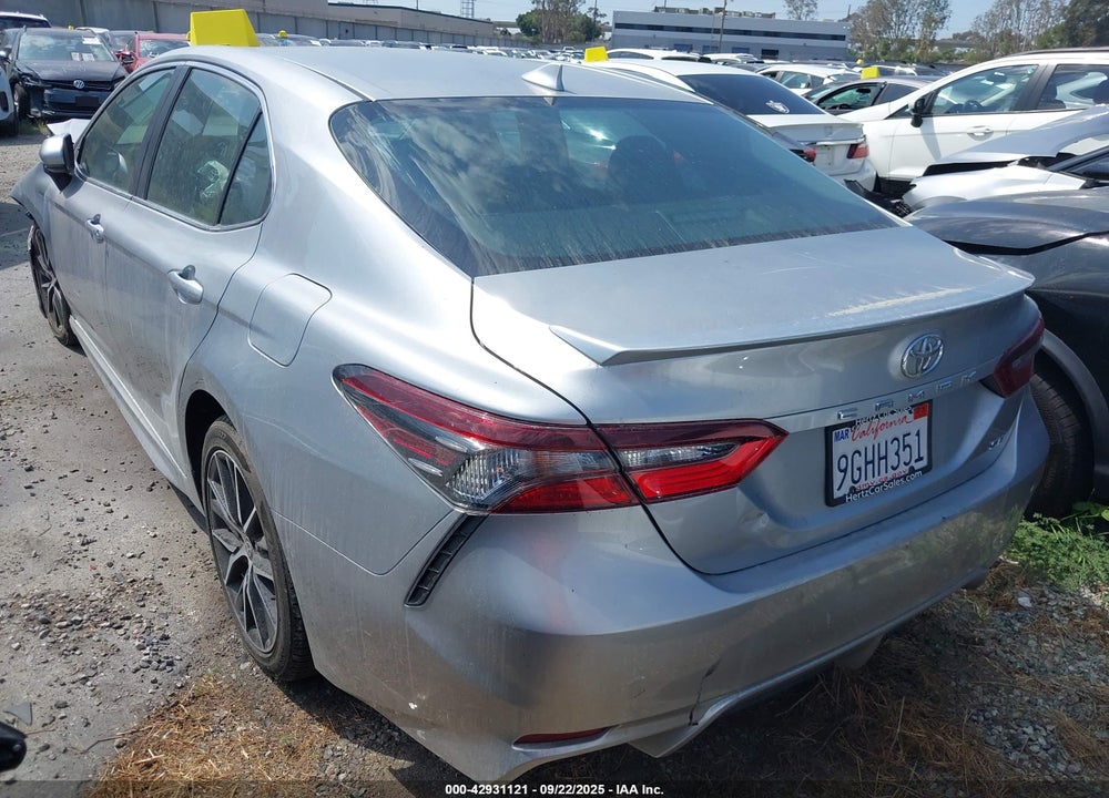 2021 TOYOTA CAMRY VIN: 4T1G11AK5MU552122