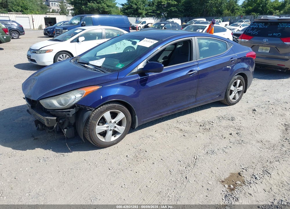 2013 HYUNDAI ELANTRA VIN: 5NPDH4AE9DH244637