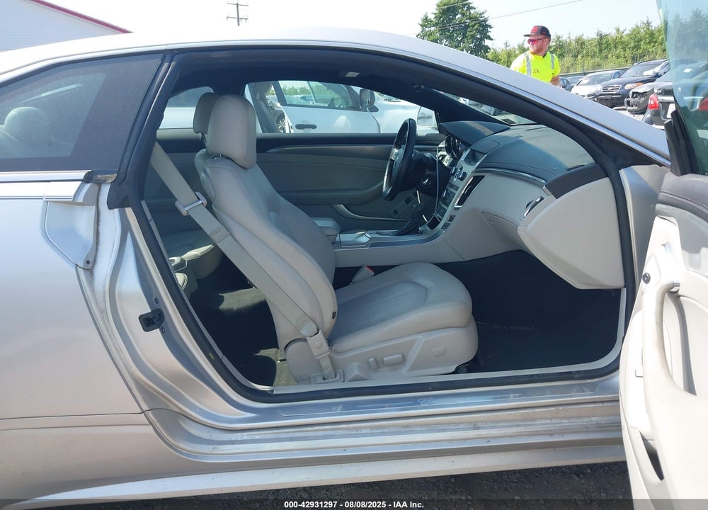 2014 CADILLAC CTS VIN: 1G6DA1E31E0100612