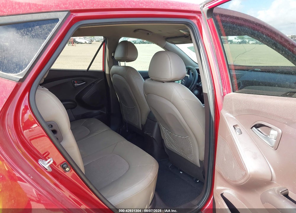 2015 HYUNDAI TUCSON VIN: KM8JT3AF2FU108472